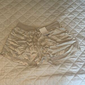 NWT PJ Harlow Pajama Shorts size L, color champagne